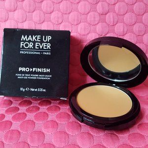 Make Up For Ever Pro Finish Multi-Use Pwder Foundation